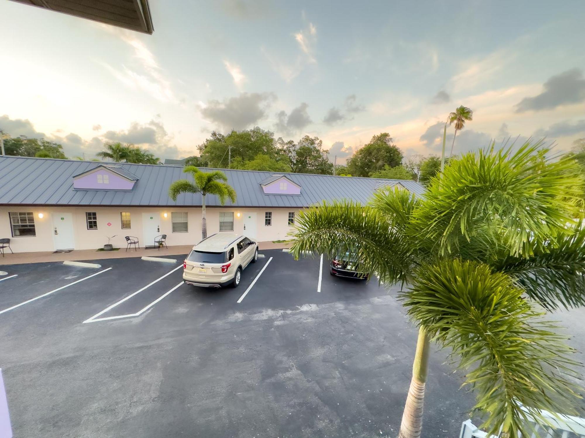1K Bed Studio Apt With Shared Pool 02 Clearwater Esterno foto